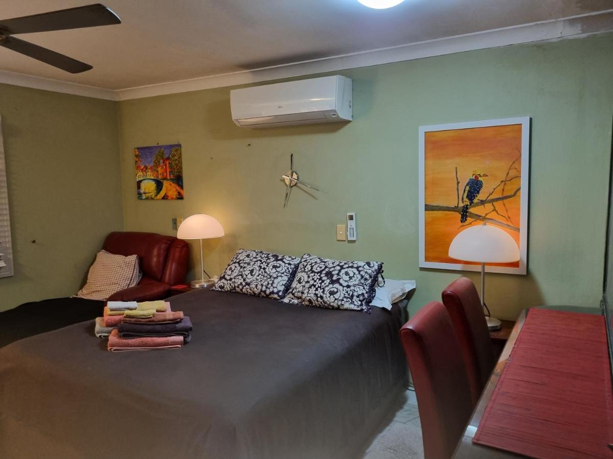 Homestay At Julie'S Cairns Eksteriør bilde